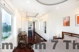 Khu vực lễ tân nhỏ gọn tại homestay – nơi khách được hỗ trợ nhiệt tình từ chủ nhà.