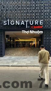 Hanoi Tokyo Hotel Đánh Giá 2026: Khách Sạn Trung Tâm Hoàn Kiếm Có Đáng Ở? 5 Khu vực lễ tân Hanoi Tokyo Hotel với phong cách phục vụ thân thiện