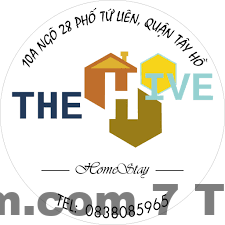 Ngõ Tứ Liên nơi The Hive Homestay tọa lạc, không gian khu dân cư yên tĩnh đặc trưng Tây Hồ