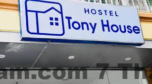 Không gian sinh hoạt chung nhỏ, không có hồ bơi hay phòng gym