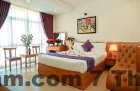 Vị trí Vega Hanoi Hotel gần Hồ Tây và trục đường Lạc Long Quân