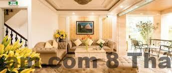 Khu vực đường Dịch Vọng Hậu – nơi Spring Hotel Hanoi tọa lạc