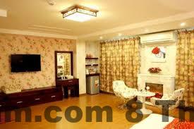 Bữa sáng tại khách sạn có đa dạng các món ăn Á và Âu