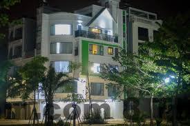 Khu vực sinh hoạt chung và lễ tân tại Lemon House