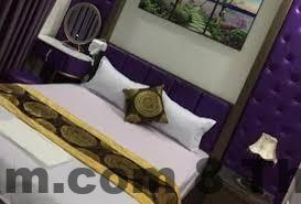 Hồ bơi trong khuôn viên khách sạn, là nơi lý tưởng để thư giãn và tận hưởng không khí trong lành.