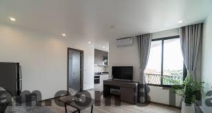 Khách sạn iRest Apartment: Đánh giá chi tiết 2026 - Nơi lý tưởng cho nhóm bạn và gia đình tại Hà Nội 6 Hồ bơi ngoài trời tại iRest Apartment, không gian thư giãn tuyệt vời