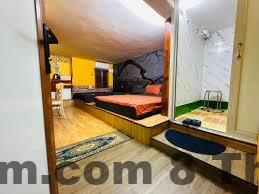 Nhân viên phục vụ tại khách sạn