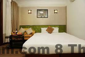 Phòng khách sạn sang trọng, sạch sẽ tại Golden Lotus