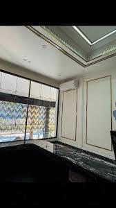 Một trong những nhân viên tận tình tại Bảo Ngọc Hotel.