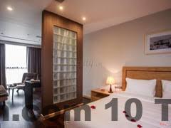 Khu vực buffet sáng tại Parkside Sunline Hotel với các món Á và Âu cơ bản