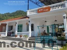 Khu vực ăn uống tại Solaria Garden đơn giản, chủ yếu phục vụ BBQ