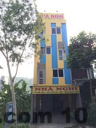 Khu vực lễ tân Nhà nghỉ Violet Hotel Đại Lải với phong cách phục vụ gia đình