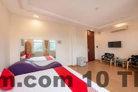 Quán ăn địa phương gần OYO 472 Lenka Hotel