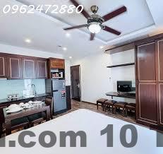 Bữa sáng đầy đủ món ăn Việt truyền thống