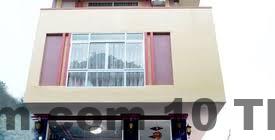 Khu vực xung quanh Khách sạn Toàn Phát có nhiều quán ăn địa phương tiện lợi