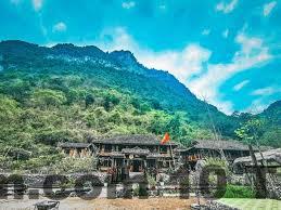 Đánh giá Mế Farmstay Cao Bằng 2026: Có đáng ở qua đêm? 7 Không gian sân vườn và sinh hoạt chung tại Mế Farmstay