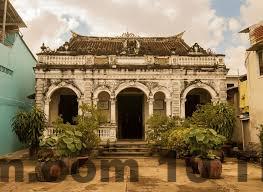 Nhân viên phục vụ tại Nhà Nghỉ Thái Thu – thân thiện và nhiệt tình.