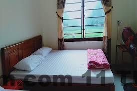 Nhân viên nhiệt tình phục vụ khách hàng