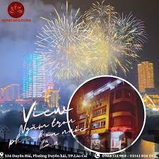 Nhân viên nhiệt tình tại Trung Hoa Hotel