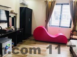 Phòng ngủ tại Ruby Hotel - Phòng tiện nghi, nội thất cơ bản và không gian sạch sẽ.