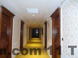 Nhân viên khách sạn Hoang Nham Luxury nhiệt tình