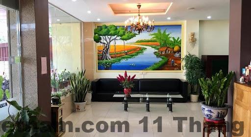 Khu vực lễ tân Phương Nam Hotel Điện Biên với phong cách phục vụ thân thiện