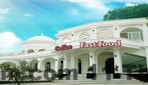 Khu vực ăn uống đơn giản tại SUNRISE HOTEL 2 Yên Bái