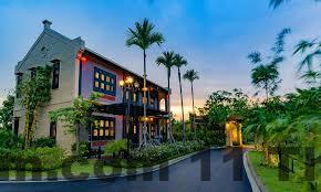 Khu vực lễ tân Chin Luc Hotel với phong cách phục vụ thân thiện