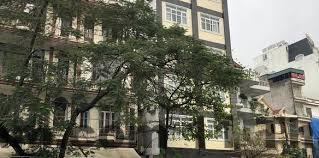 Khu dân cư Hồng Hải nơi khách sạn Hoàng Anh tọa lạc, yên tĩnh và nhiều quán ăn địa phương