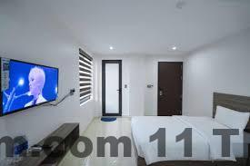 Khu vực xung quanh Aurora Hotel Hạ Long, đường nội khu yên tĩnh gần biển Marina Bay