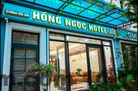 Không gian sảnh Hotel Mersuites Hạ Long với thiết kế đơn giản