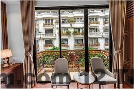 Hồ bơi tại khách sạn Helen Halong có view đẹp