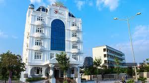 Đánh giá Đức Long Hotel Cẩm Phả 2026: Có nên ở hay chỉ “ngủ tạm”? 7 Hành lang và không gian tiện ích cơ bản tại Đức Long Hotel