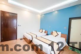 Phòng ngủ tiêu chuẩn tại Khách sạn Thanh Lịch với nội thất cơ bản