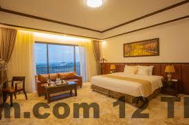 Quán ăn địa phương gần khách sạn Gia Hưng