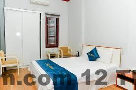 Khu vực lễ tân SKY HOTEL Bắc Ninh với phong cách phục vụ thân thiện, gọn gàng