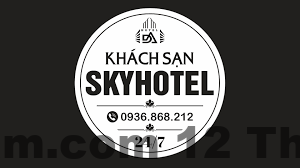 Hành lang tầng phòng tại SKY HOTEL Bắc Ninh sạch sẽ nhưng không có nhiều tiện ích mở rộng