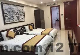 Khu vực lễ tân Nga Tây Hotel 3 – nhân viên thân thiện và hỗ trợ tốt