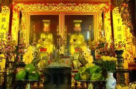 Quầy lễ tân Khách sạn Nghi Thượng