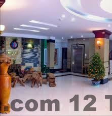 Nhân viên tại khách sạn Công Đoàn Tuyên Quang luôn niềm nở và sẵn sàng hỗ trợ du khách.