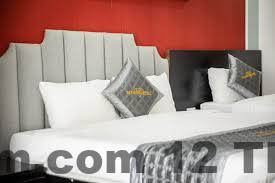 Khu phố Nguyễn Huệ xung quanh Lao cai Diamond Hotel, khu vực trung tâm Lào Cai