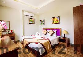 Khách sạn MAI HOTEL nằm gần các văn phòng và điểm du lịch nổi bật tại Hà Nội.