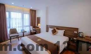 Phòng gym nhỏ tại khách sạn, tiện cho khách cần rèn luyện sức khỏe trong suốt kỳ nghỉ.