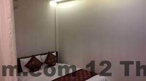 Nhân viên khách sạn Lotus - Thân thiện nhưng dịch vụ chưa hoàn hảo