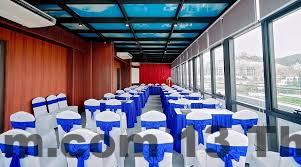 Một góc bữa sáng tại khách sạn với các món ăn hấp dẫn.