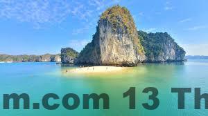 Hồ bơi tại Charm Island Hotel