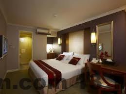 Hồ bơi ngoài trời tại NASA HOTEL là một điểm cộng lớn, mang đến không gian thư giãn tuyệt vời