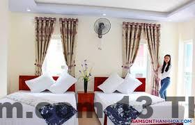 Hồ bơi tại khách sạn Ngọc Châu