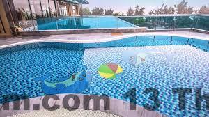 Phòng khách sạn hiện đại với thiết kế tinh tế và đầy đủ tiện nghi.