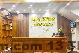 Bữa sáng tại Khách sạn Phương Đông